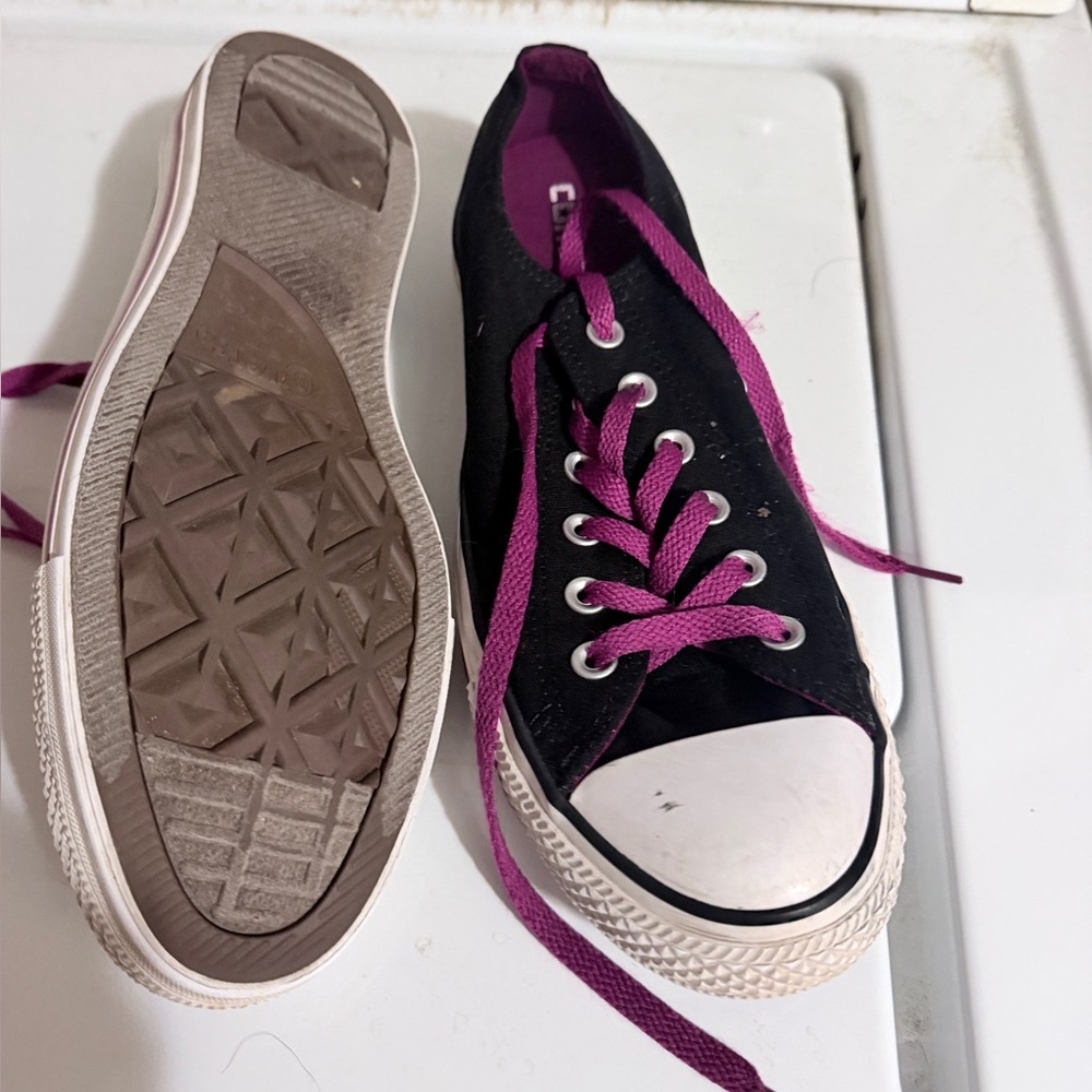 Converse Black Sneakers with Pink Laces